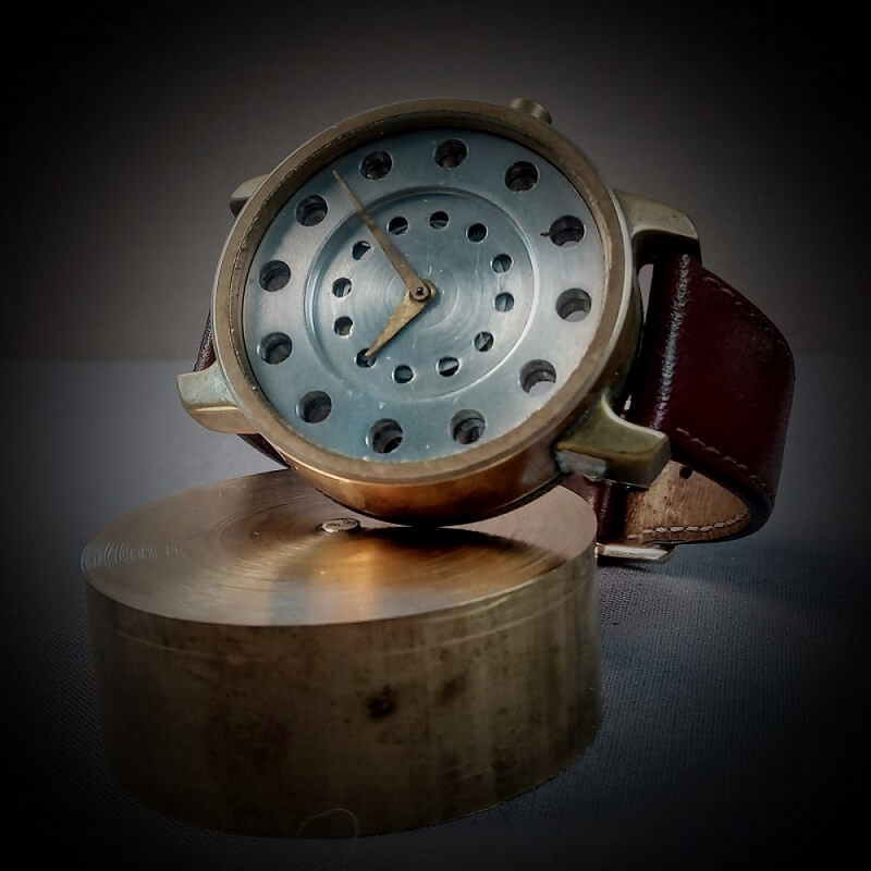 The handmade bronze watch Levenaig 41
