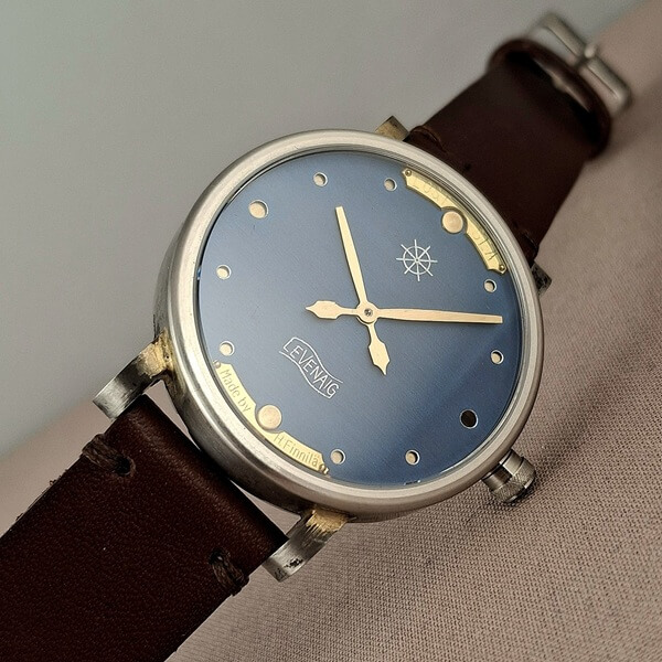 Stainless steel watch Lost Sea 41 TN with blue dial and brass hands